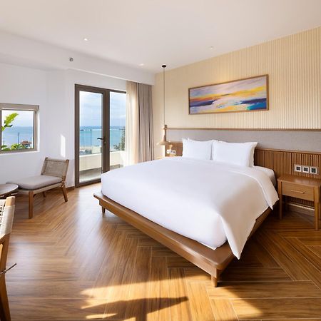 Iconic Long Hai Hotel Bagian luar foto