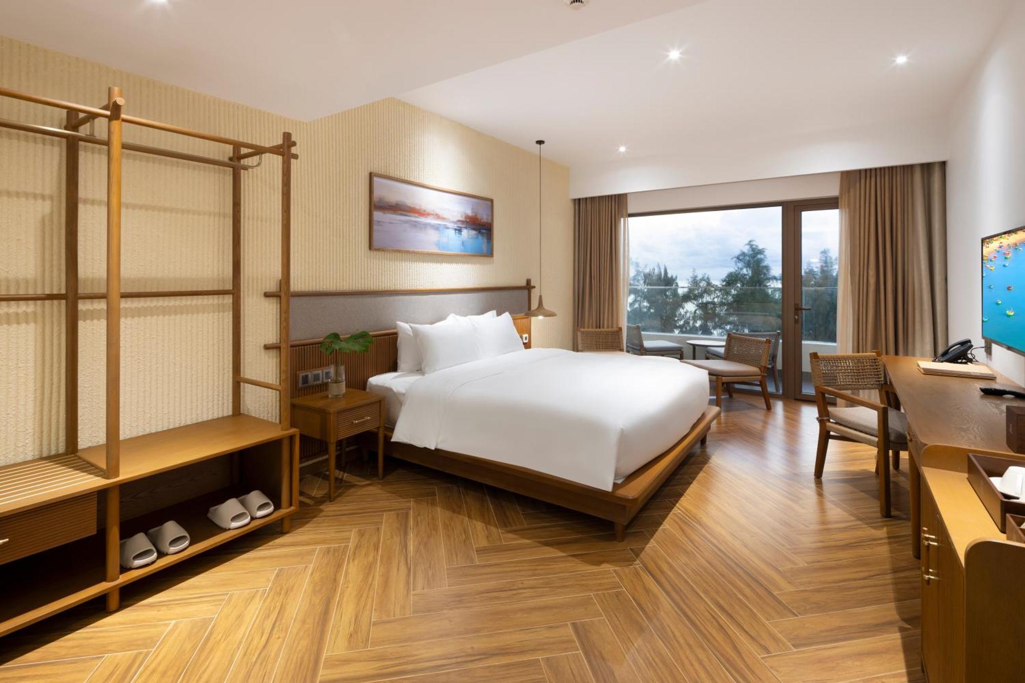 Iconic Long Hai Hotel Bagian luar foto