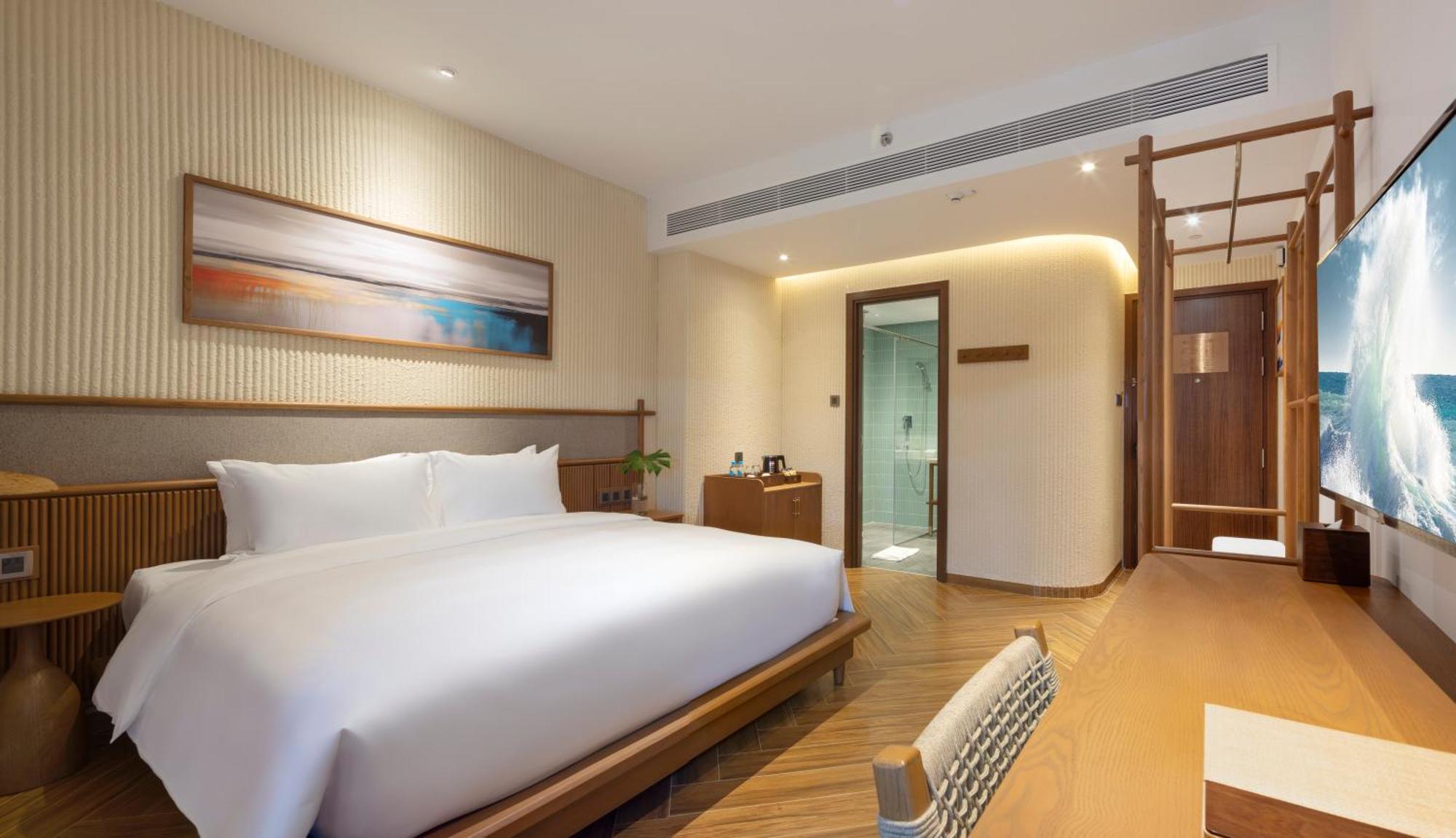 Iconic Long Hai Hotel Bagian luar foto