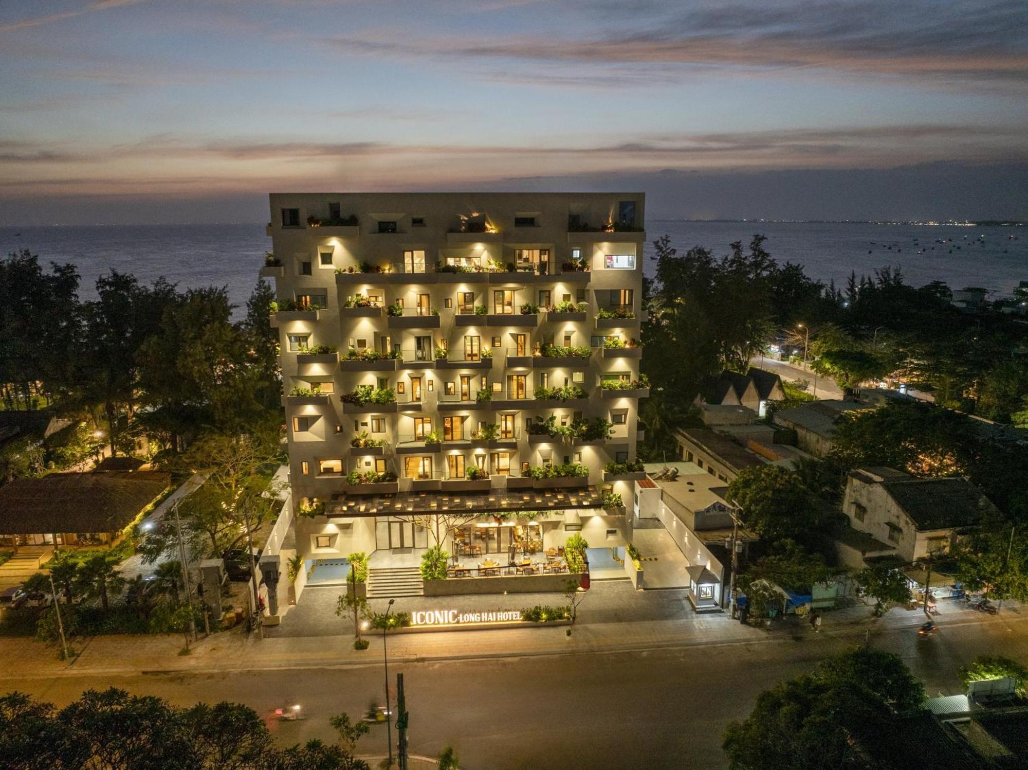 Iconic Long Hai Hotel Bagian luar foto