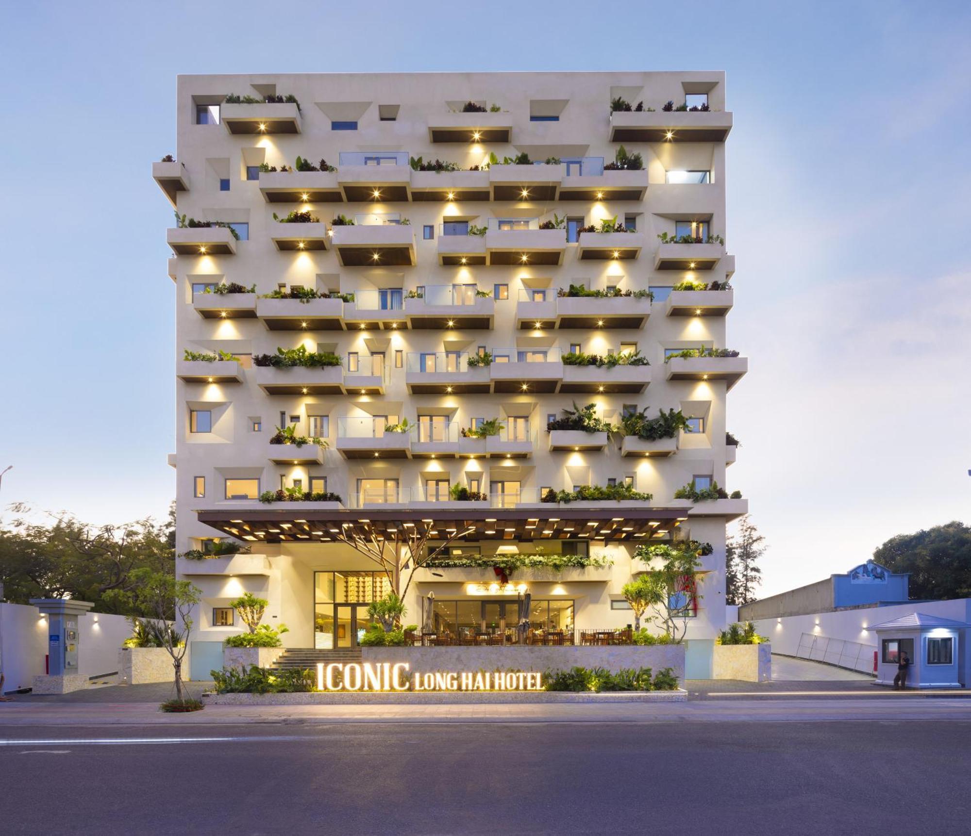 Iconic Long Hai Hotel Bagian luar foto